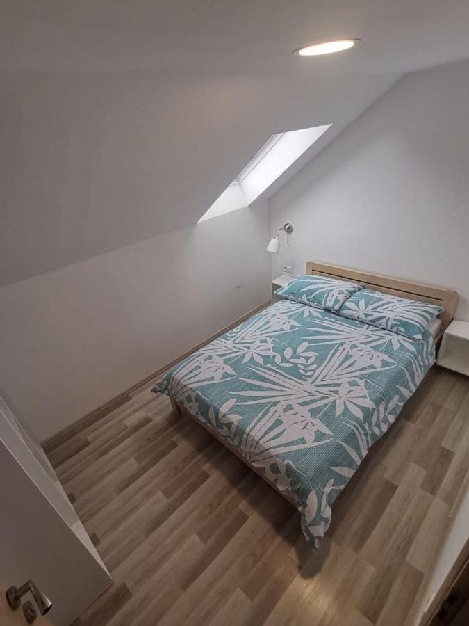 New Apartment Near Plitvice Lakes Smoljanac Kültér fotó