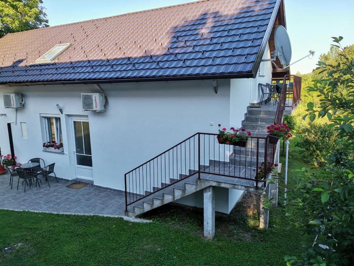 New Apartment Near Plitvice Lakes Smoljanac Kültér fotó