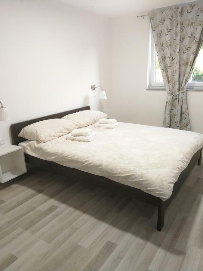 New Apartment Near Plitvice Lakes Smoljanac Kültér fotó