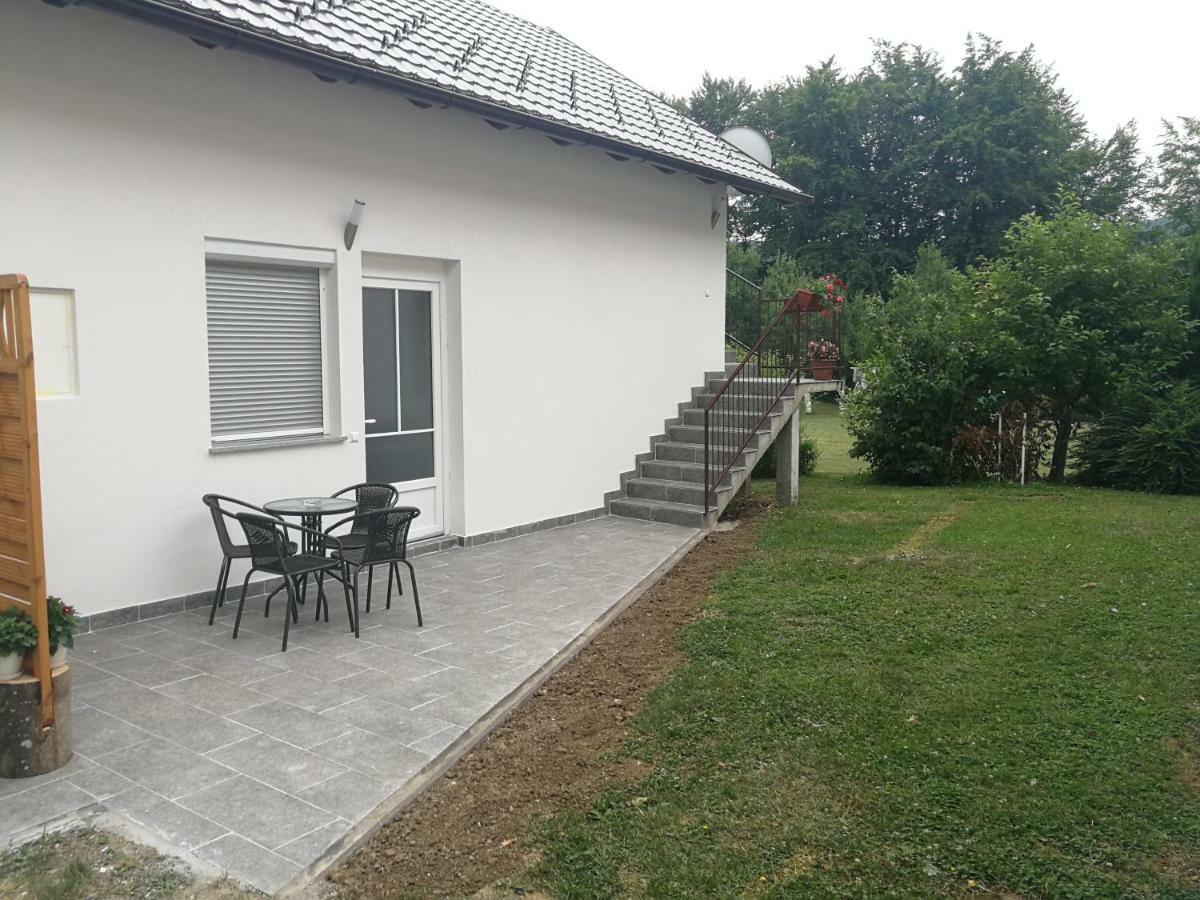 New Apartment Near Plitvice Lakes Smoljanac Kültér fotó