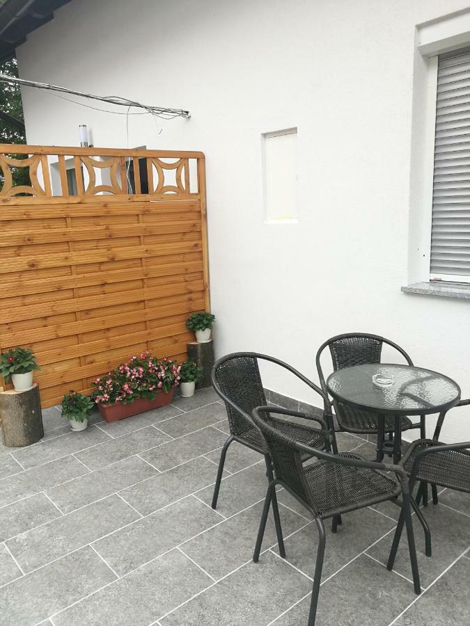 New Apartment Near Plitvice Lakes Smoljanac Kültér fotó